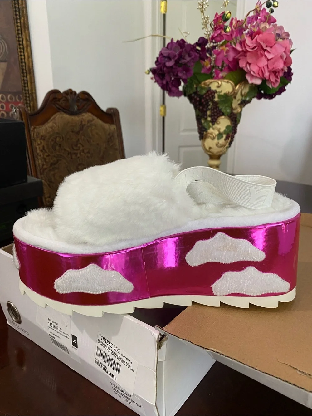 White Faux-Fur Platform Slide with Pink Metallic Cloud Accent